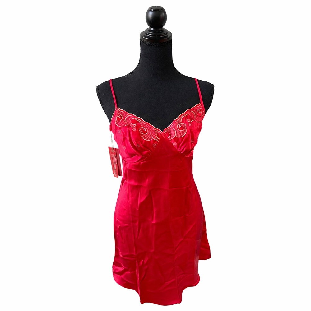 Daerli 100% Silk Red Lace Trim Chemise Nightgown Slip Dress NWT Size L